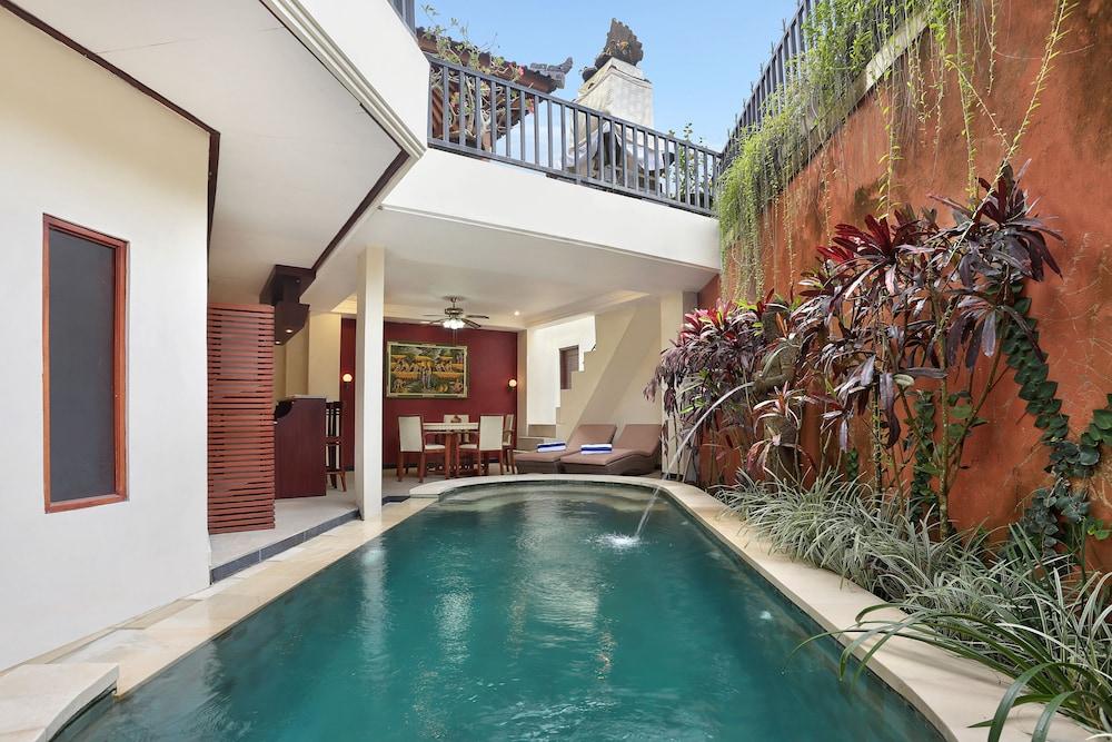 The Batu Belig Hotel & Spa Seminyak Buitenkant foto