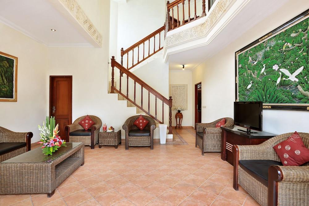 The Batu Belig Hotel & Spa Seminyak Buitenkant foto