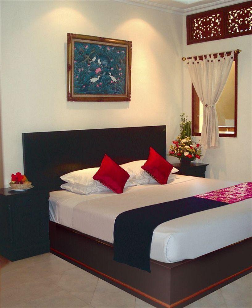 The Batu Belig Hotel & Spa Seminyak Buitenkant foto