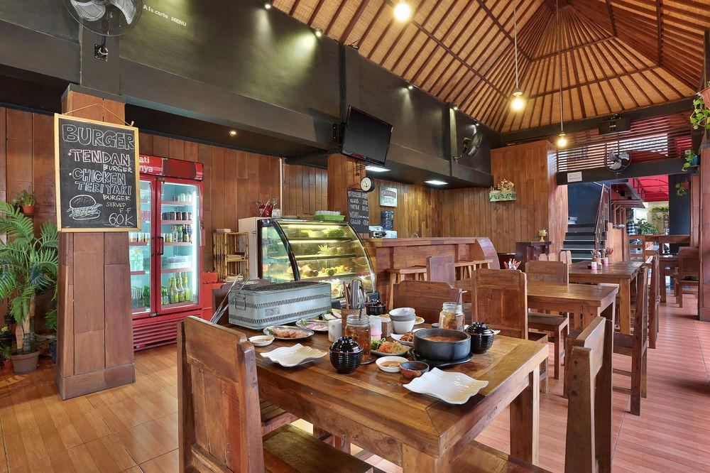 The Batu Belig Hotel & Spa Seminyak Buitenkant foto